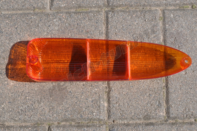 Rückleuchtenschale orange für Trabant, mit E-Zeichen